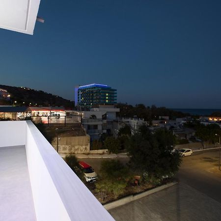 The Azure Blue Apt Faliraki Dış mekan fotoğraf
