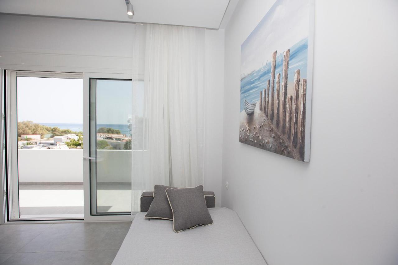 The Azure Blue Apt Faliraki Dış mekan fotoğraf