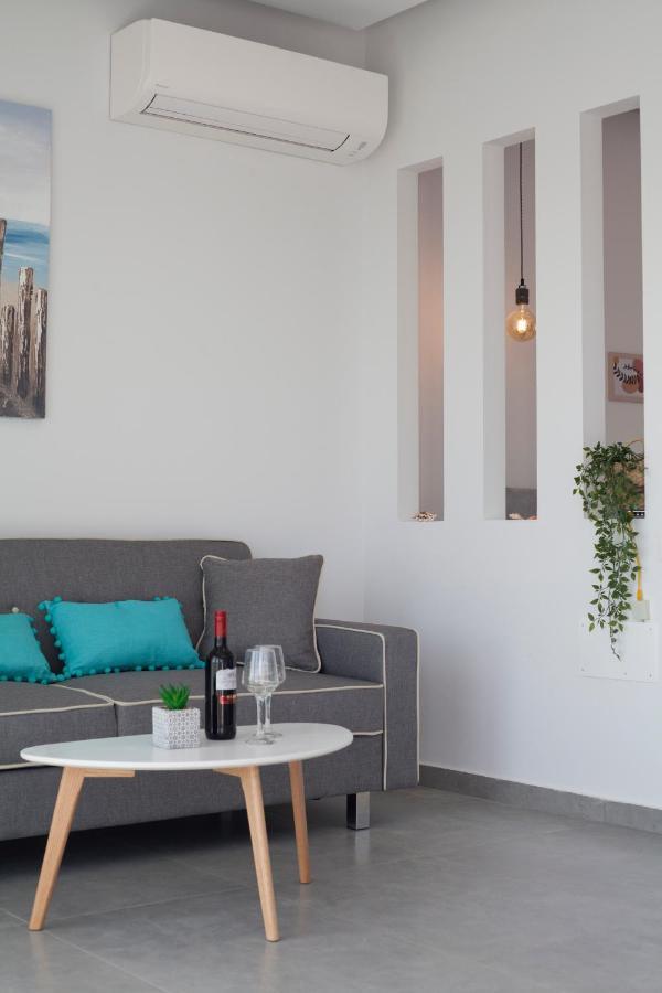The Azure Blue Apt Faliraki Dış mekan fotoğraf