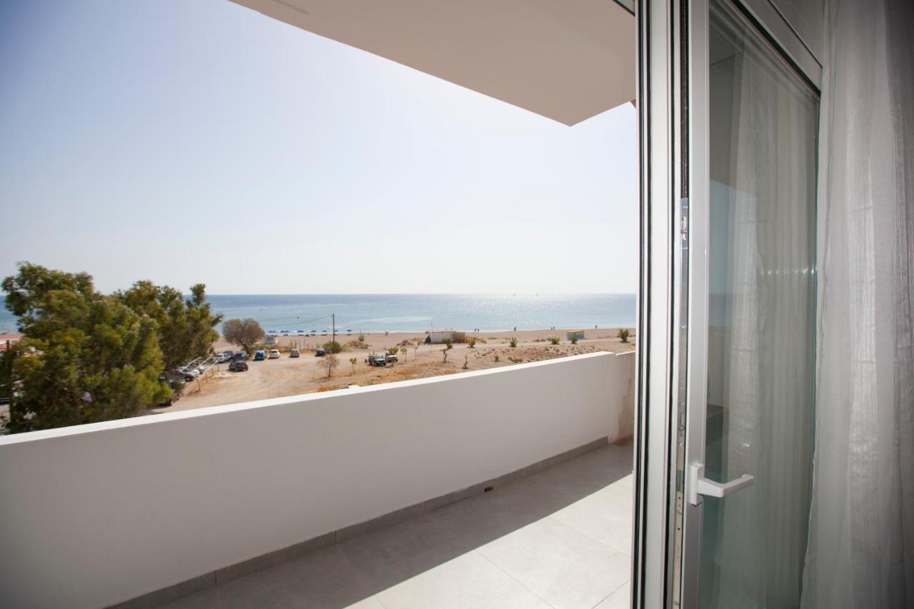 The Azure Blue Apt Faliraki Dış mekan fotoğraf